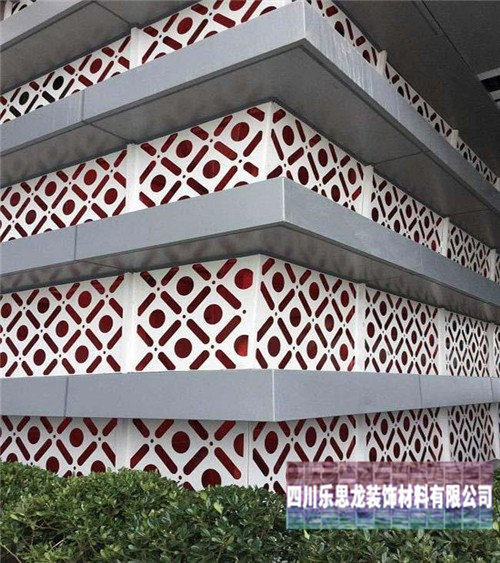 廣州鋁業(yè)教大家怎么訂購到優(yōu)質(zhì)的木紋鋁單板 廣州鋁業(yè)教大家怎么訂購到優(yōu)質(zhì)的木紋鋁單板