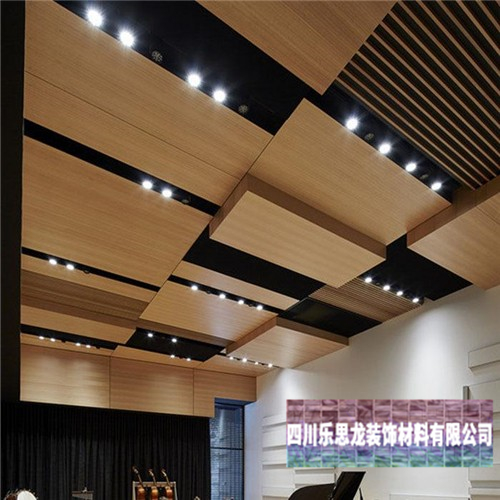 怎樣挑選到優(yōu)異的雕花鋁單板這三方面得注意 怎樣挑選到優(yōu)異的雕花鋁單板這三方面得注意