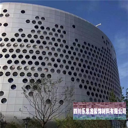 購(gòu)買(mǎi)輥涂鋁單板何故要去采購(gòu)大制造廠家 購(gòu)買(mǎi)輥涂鋁單板何故要去采購(gòu)大制造廠家