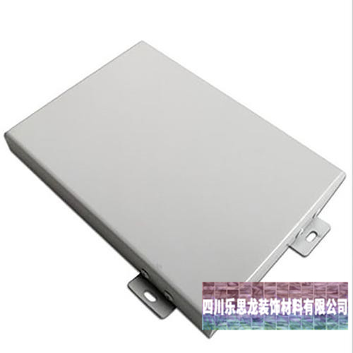 怎樣挑選到優(yōu)異的雕花鋁單板這三方面得注意 怎樣挑選到優(yōu)異的雕花鋁單板這三方面得注意