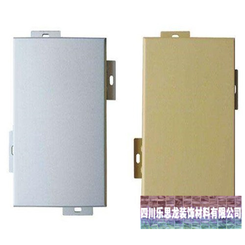 定制鋁幕墻何故要去采購大企業(yè) 定制鋁幕墻何故要去采購大企業(yè)