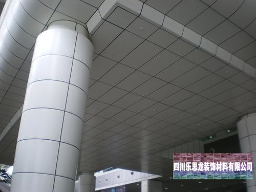 五大關(guān)鍵要素幫你怎樣快速的采辦優(yōu)良得鋁方通 五大關(guān)鍵要素幫你怎樣快速的采辦優(yōu)良得鋁方通